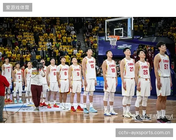 国家队最新集训名单未包含周琦与赵睿，主教练郭士强可能给予老将更多休息时间。